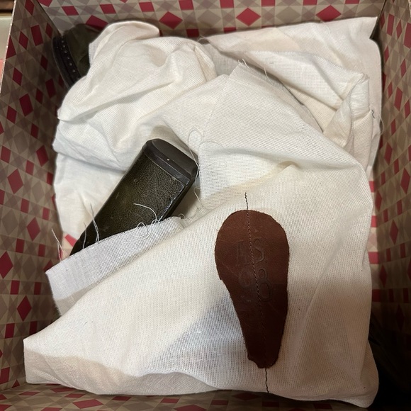 AS.98 green heeled booties - Picture 12 of 14